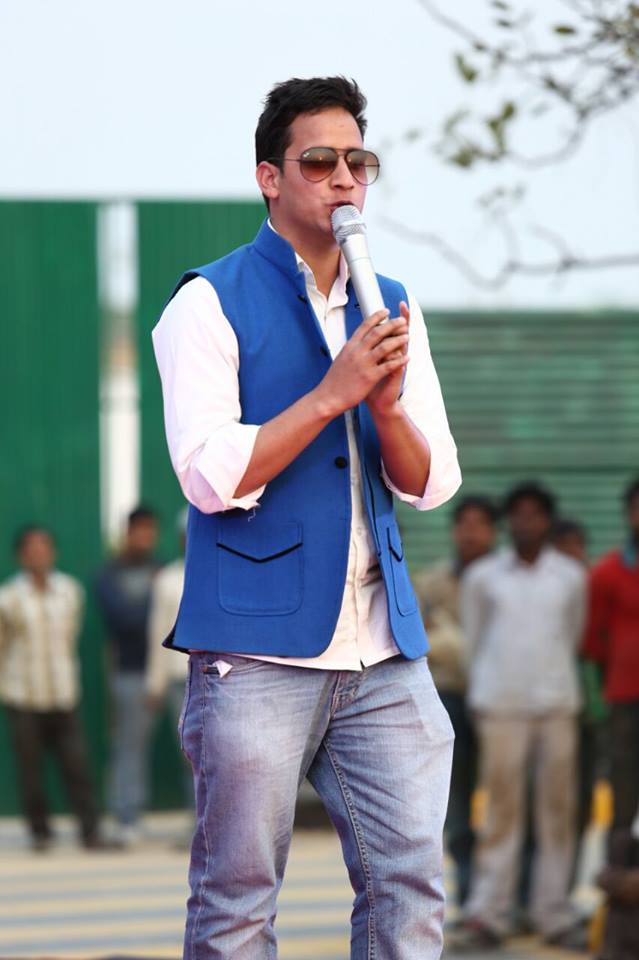 male emcee vadodara
