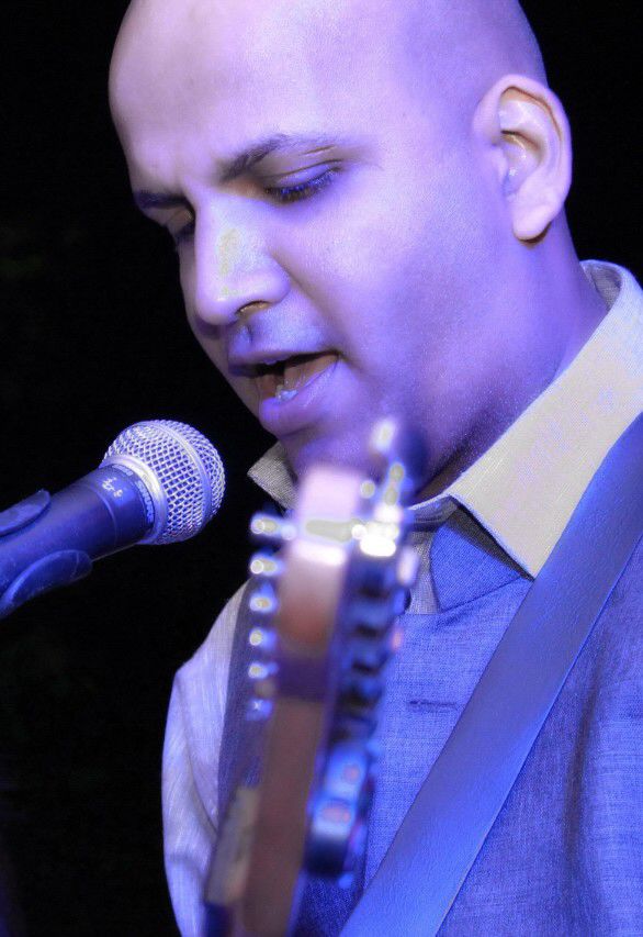 best male jazz singer vadodara