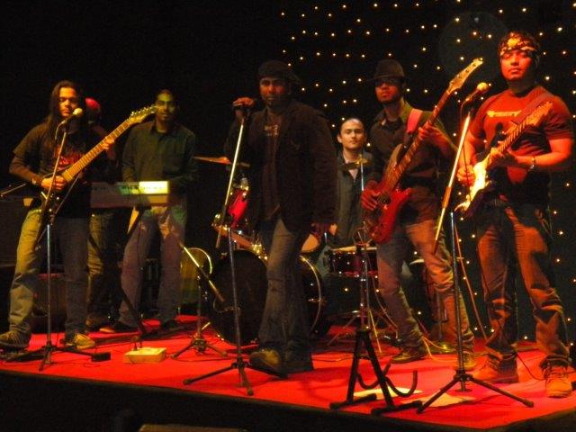 live bands vadodara