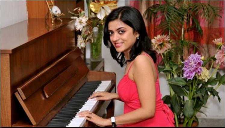 piano players vadodara