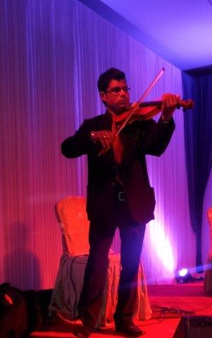 male solo musician vadodara